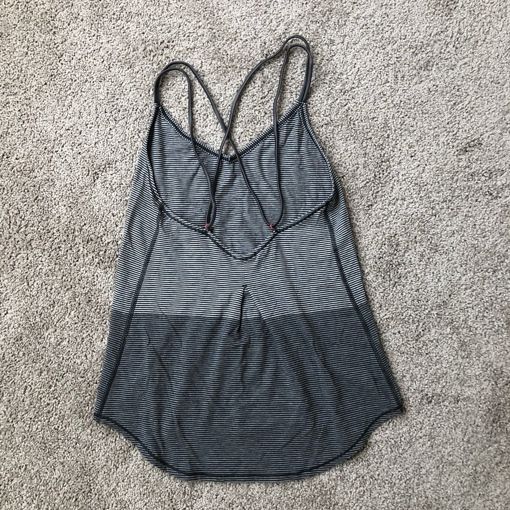 Lululemon tank top